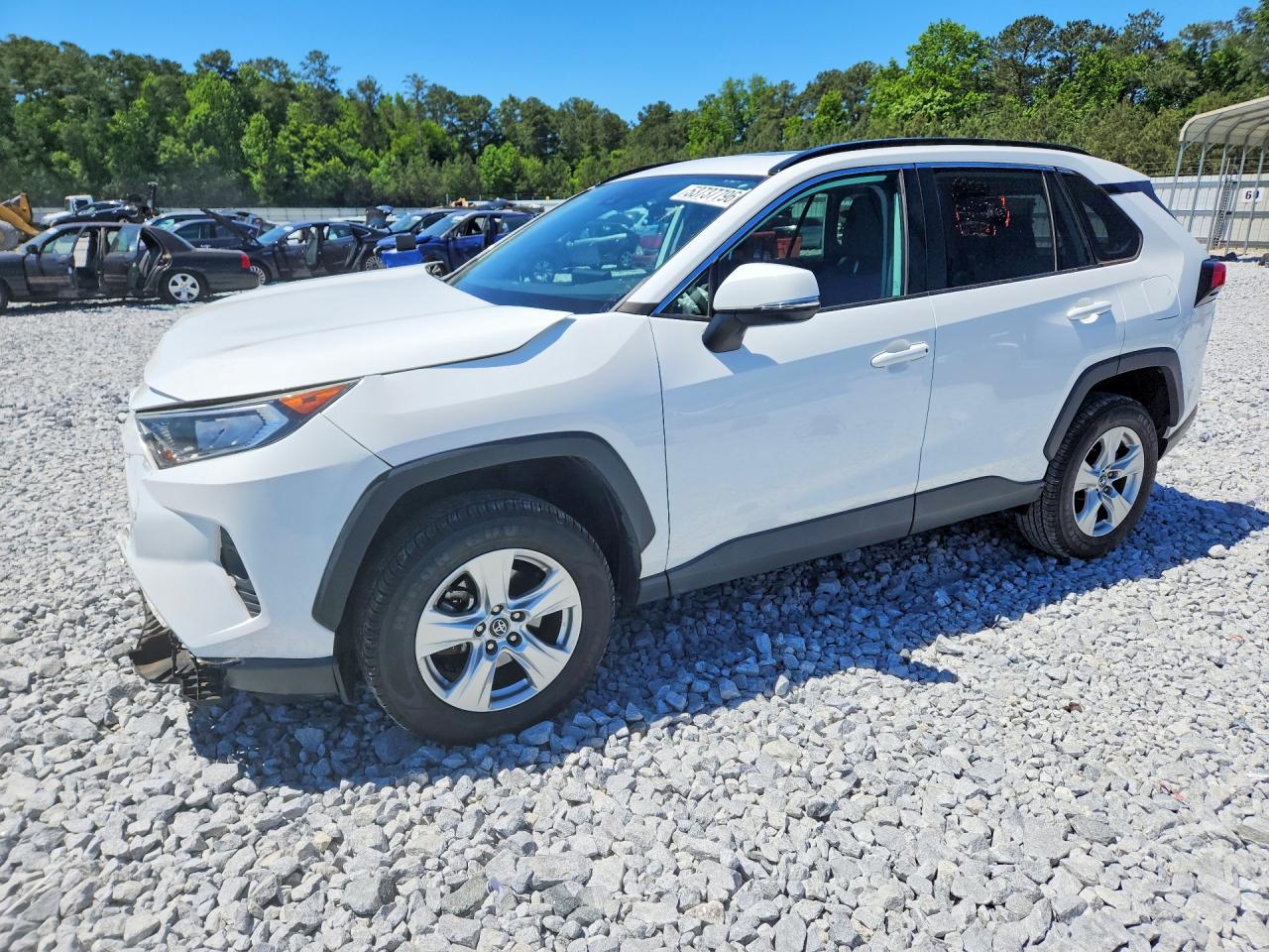 Salvage Toyota RAV4 Image