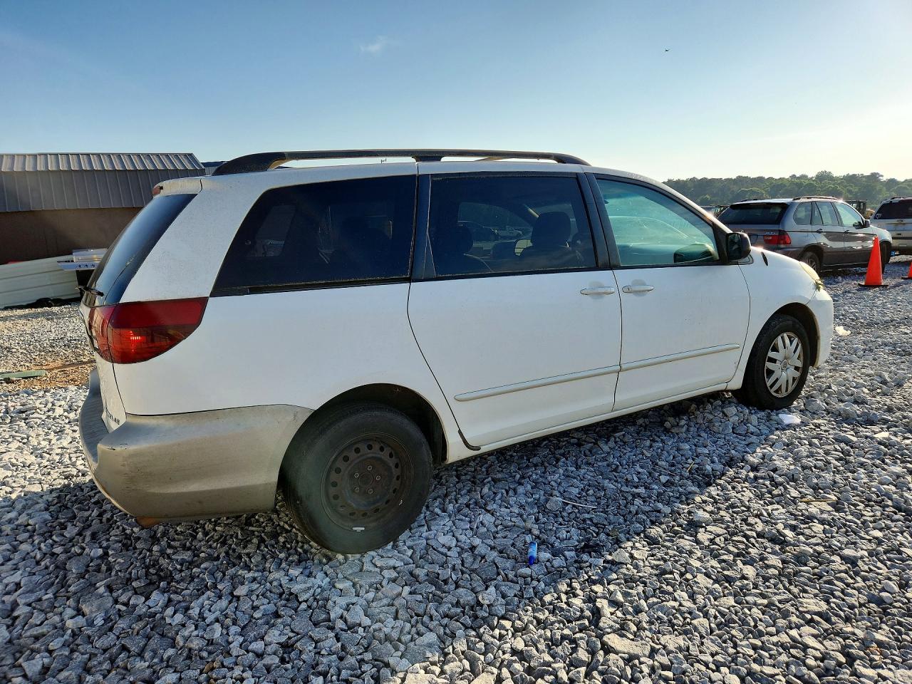 Toyota Sienna Le 8 Passenger
