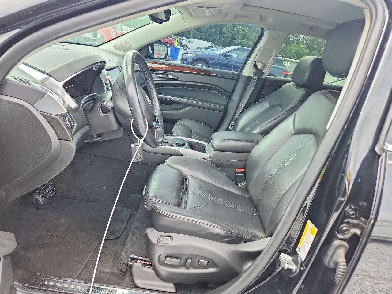 Cadillac SRX Luxury Collection