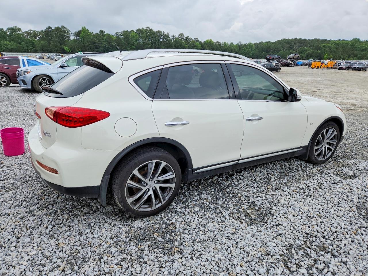 INFINITI Qx Base
