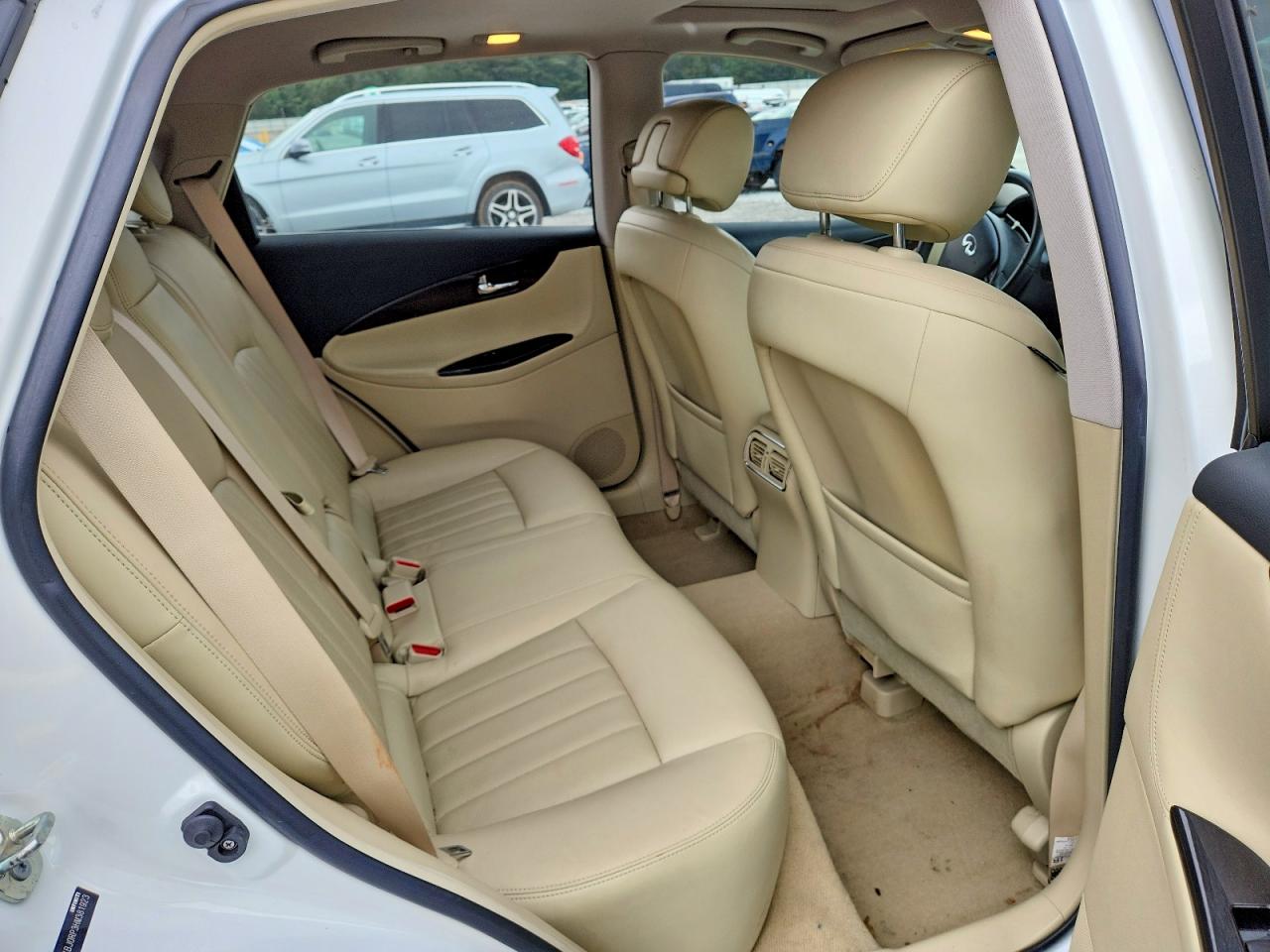 INFINITI Qx Base