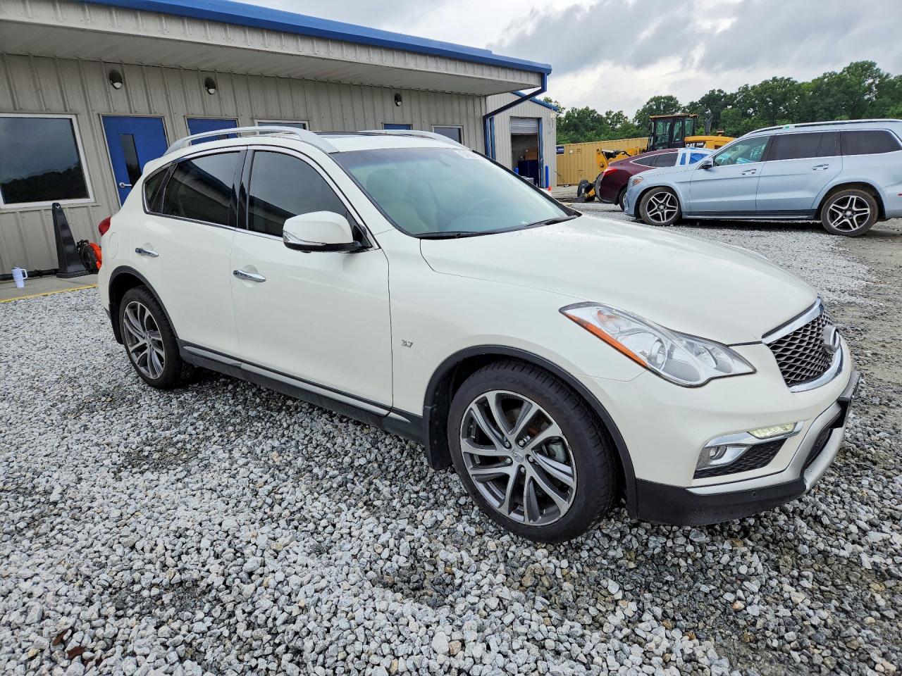 INFINITI Qx Base