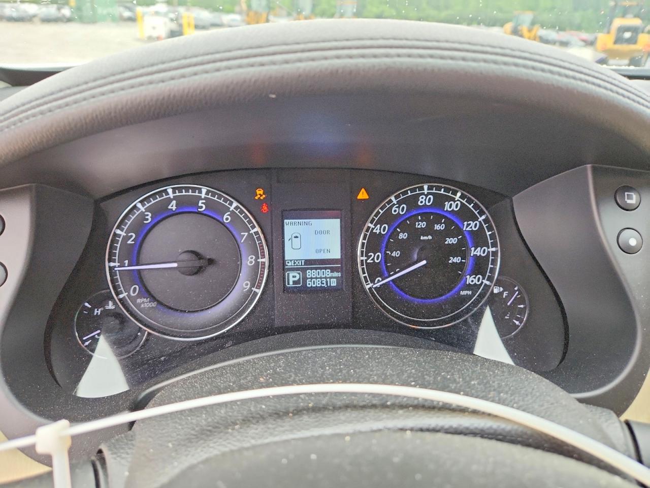 INFINITI Qx Base