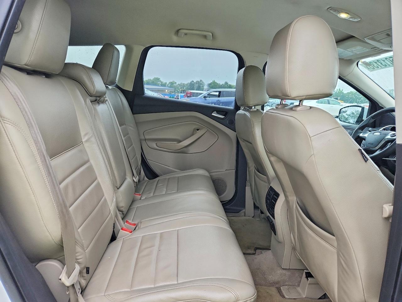 Ford Escape Se