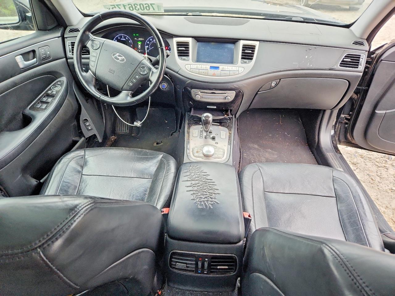 Hyundai Genesis 3.8l