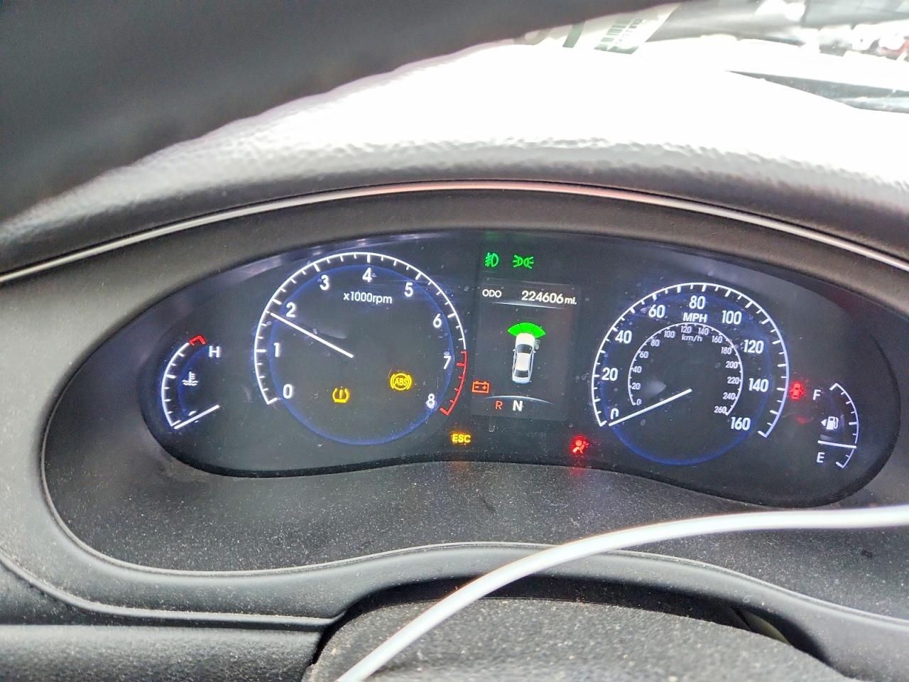 Hyundai Genesis 3.8l