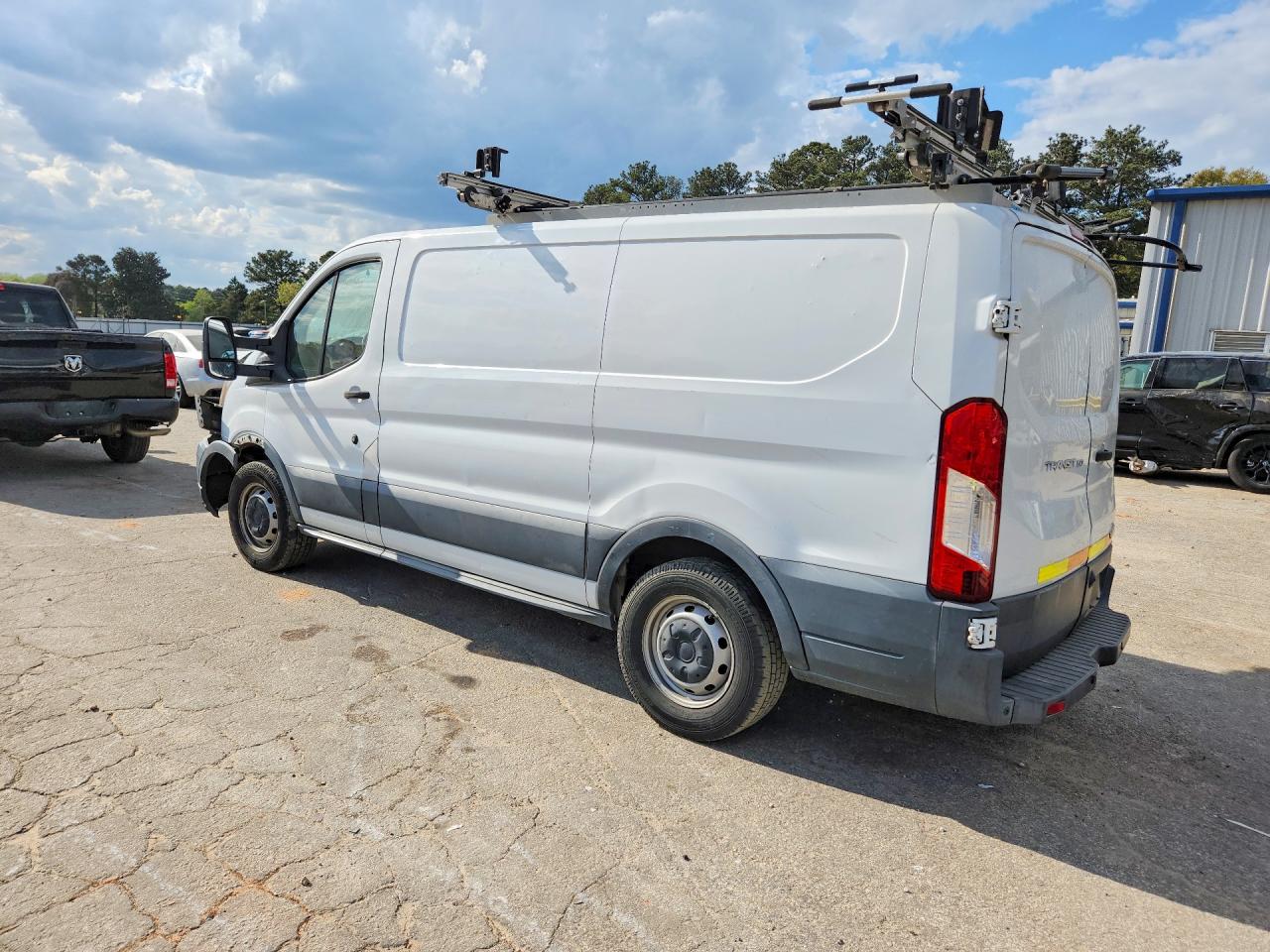 Ford Transit T-150