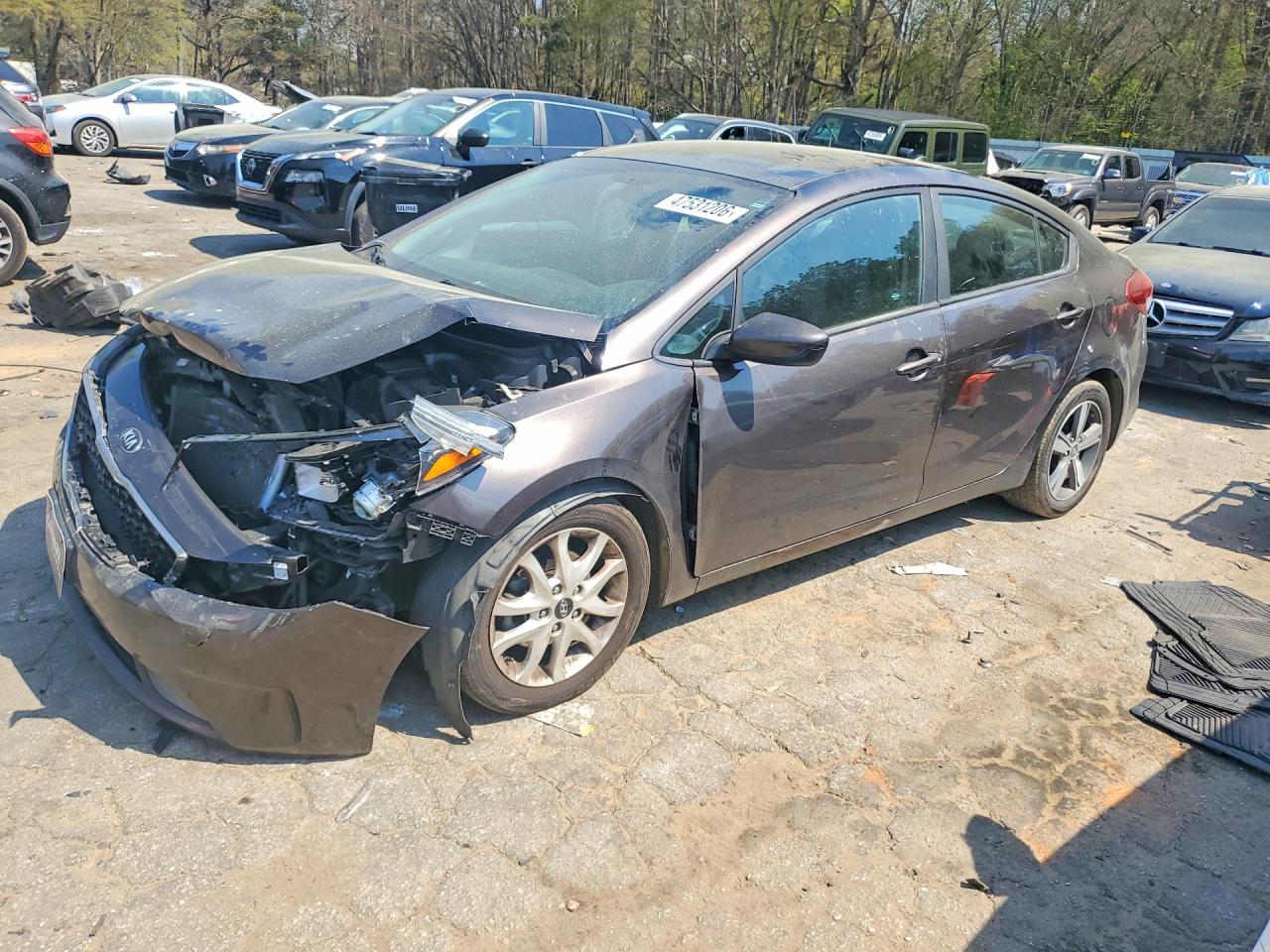 Salvage Kia Forte Image