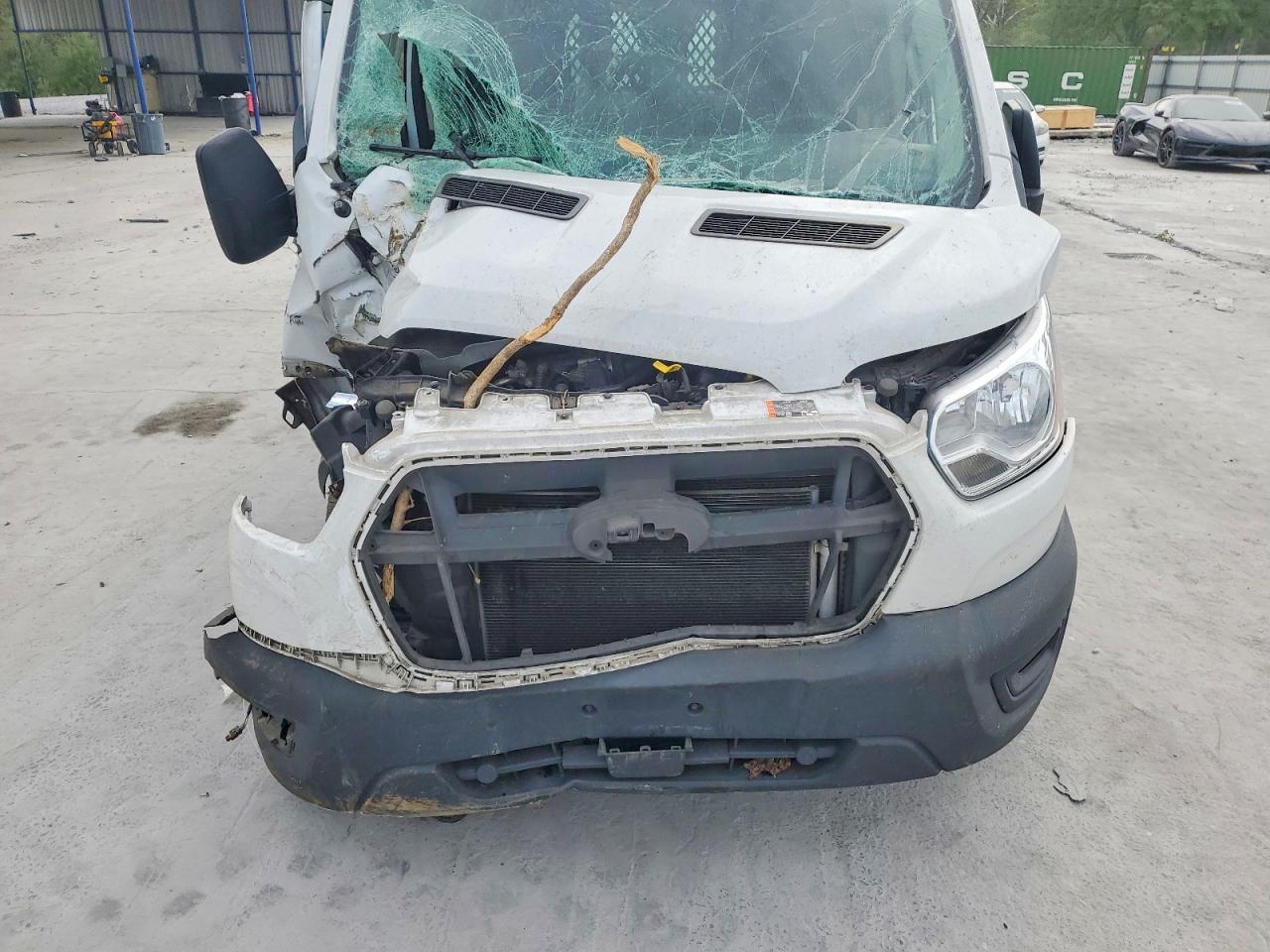 Ford Transit T-250