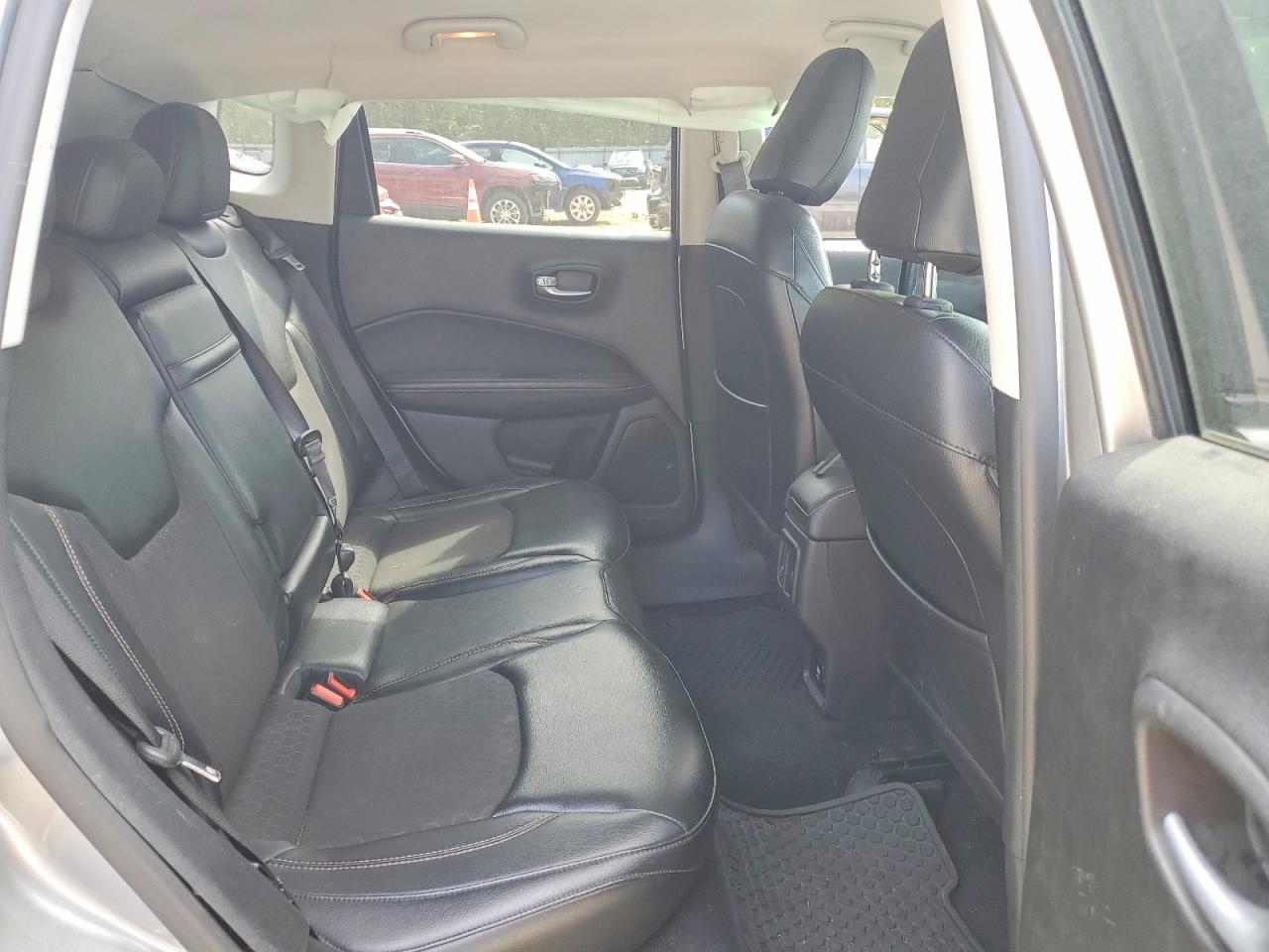 Jeep Compass Latitude