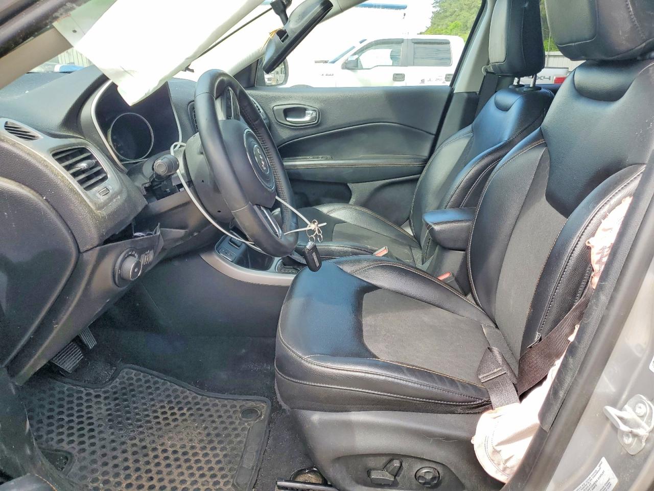 Jeep Compass Latitude