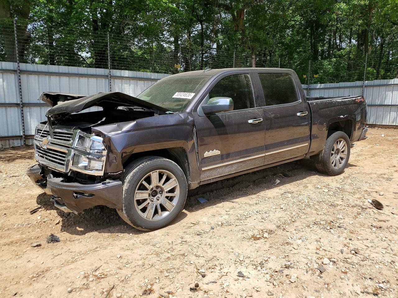 Salvage Chevrolet Silverado Image