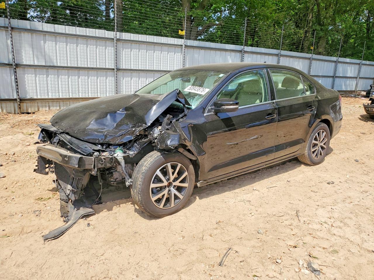 Salvage Volkswagen Jetta Image
