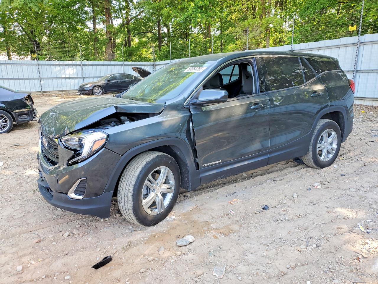 Salvage GMC Terrain Image
