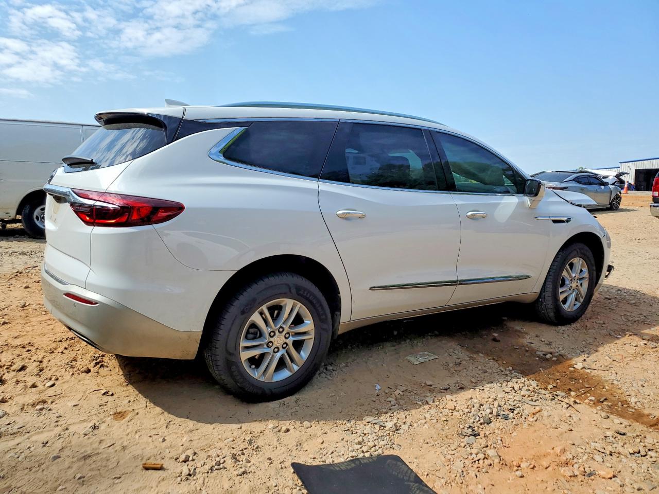 Buick Enclave Essence