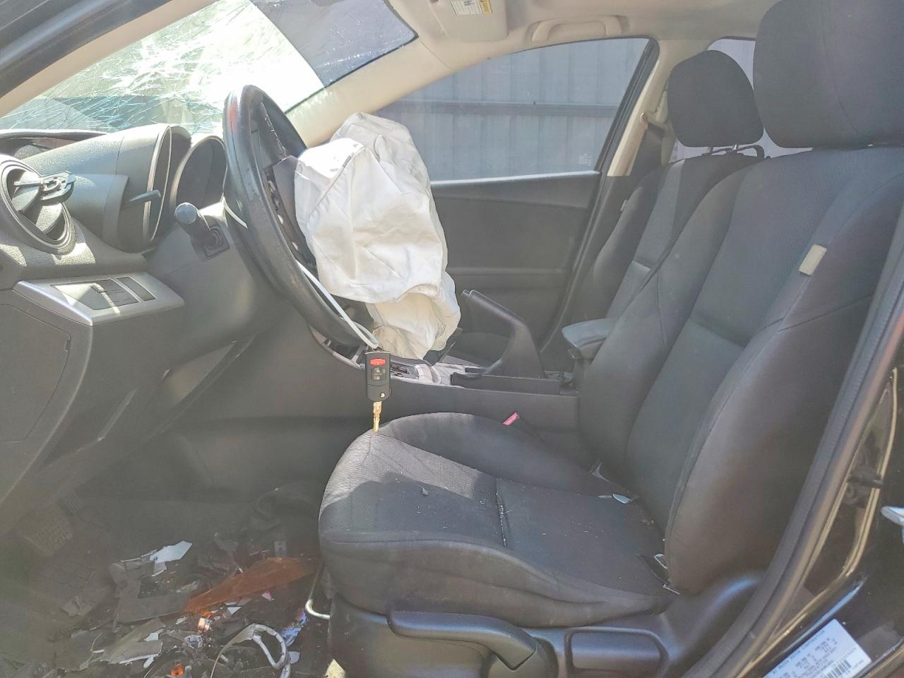 Mazda 3 I
