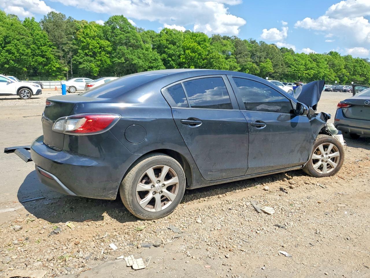 Mazda 3 I