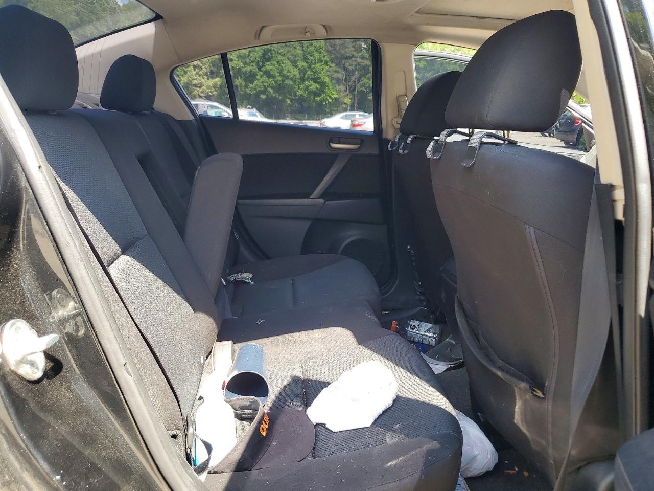 Mazda 3 I