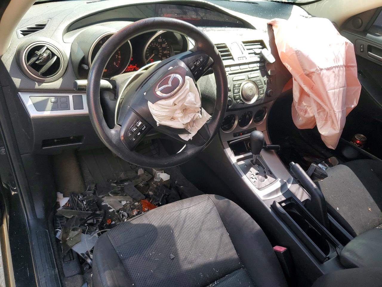 Mazda 3 I