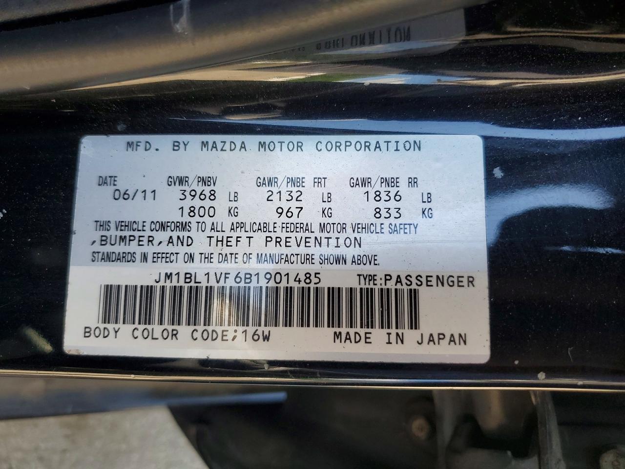 Mazda 3 I