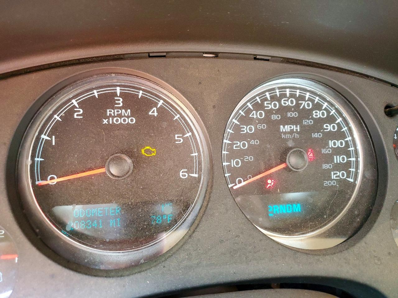 Chevrolet Suburban C1500 Lt
