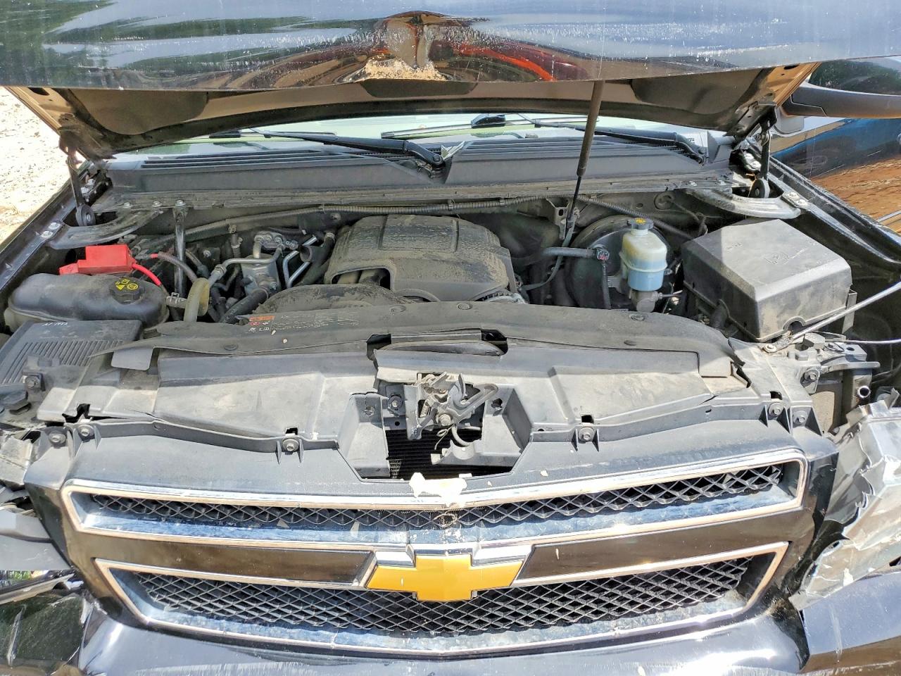 Chevrolet Suburban C1500 Lt