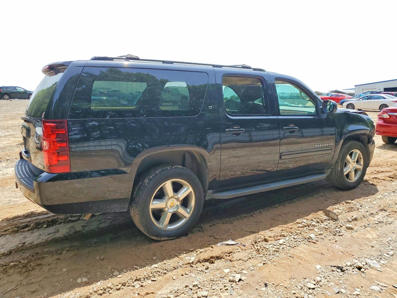 Chevrolet Suburban C1500 Lt