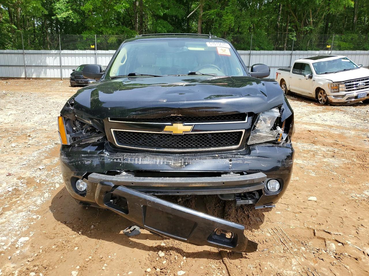 Chevrolet Suburban C1500 Lt