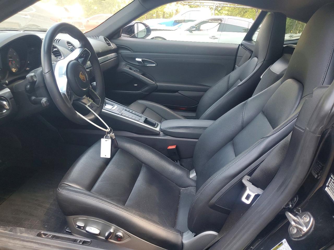 Porsche Cayman S