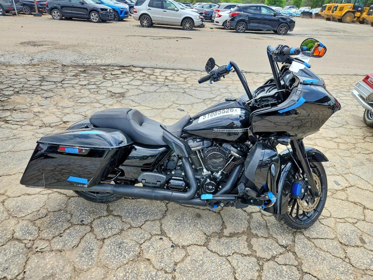Salvage Harley-Davidson Fl Image