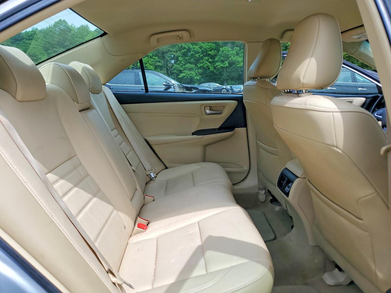 Toyota Camry Xle