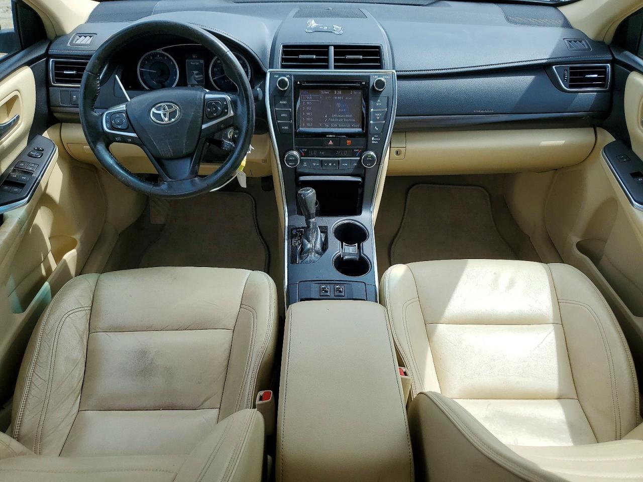 Toyota Camry Xle