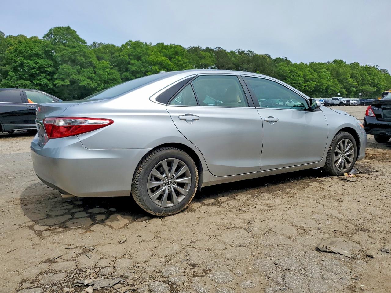 Toyota Camry Xle