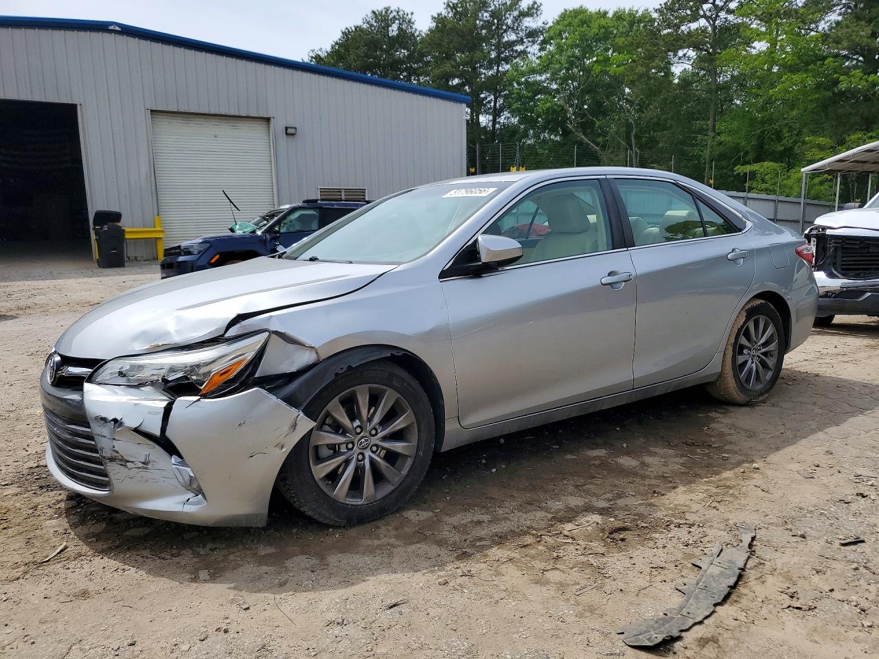Salvage Toyota Camry Image