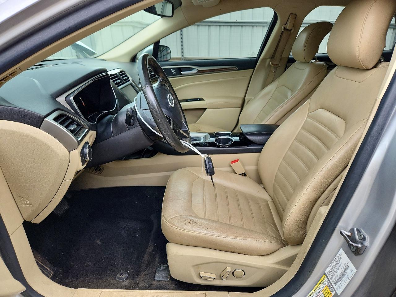 Ford Fusion Se Hybrid