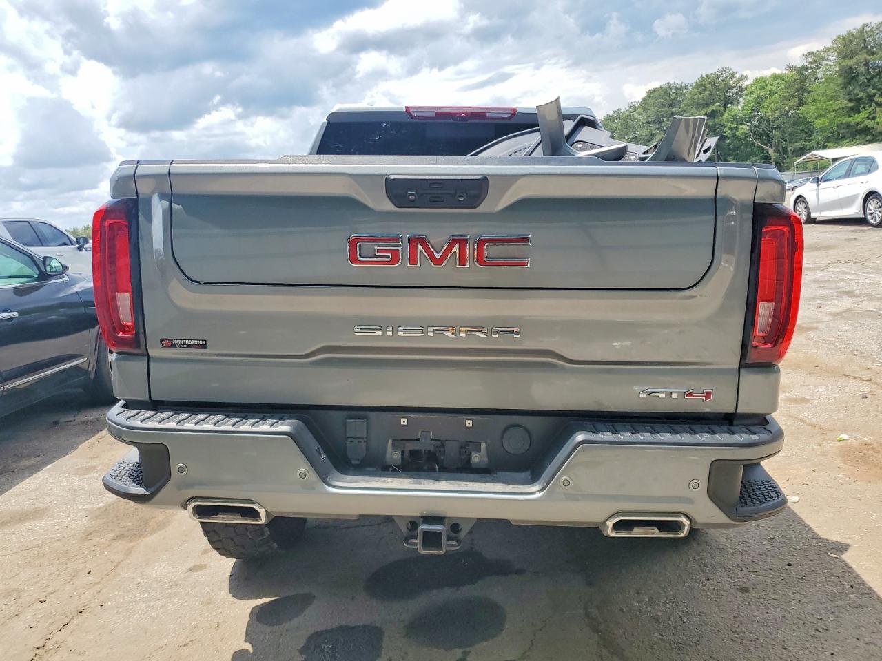 GMC Sierra K1500 At4