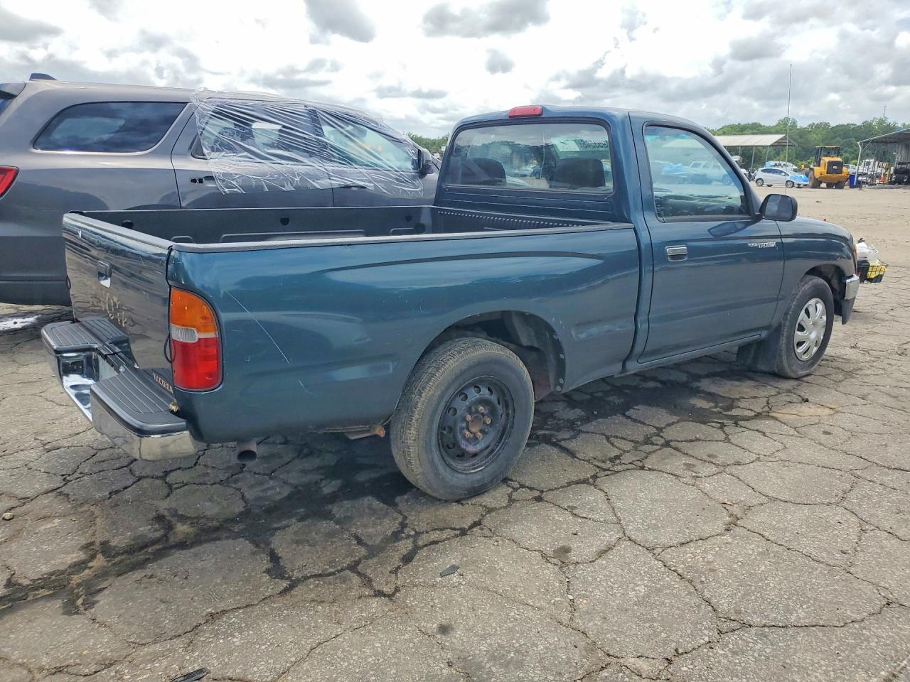 Toyota Tacoma Base