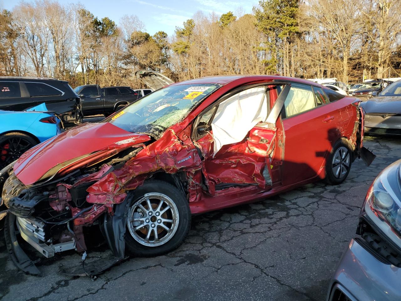 Salvage Toyota Prius Image