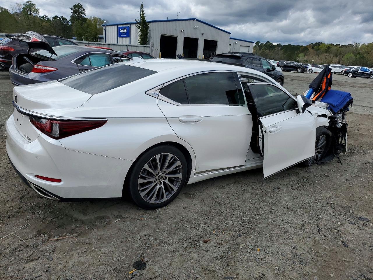 Lexus Es Base