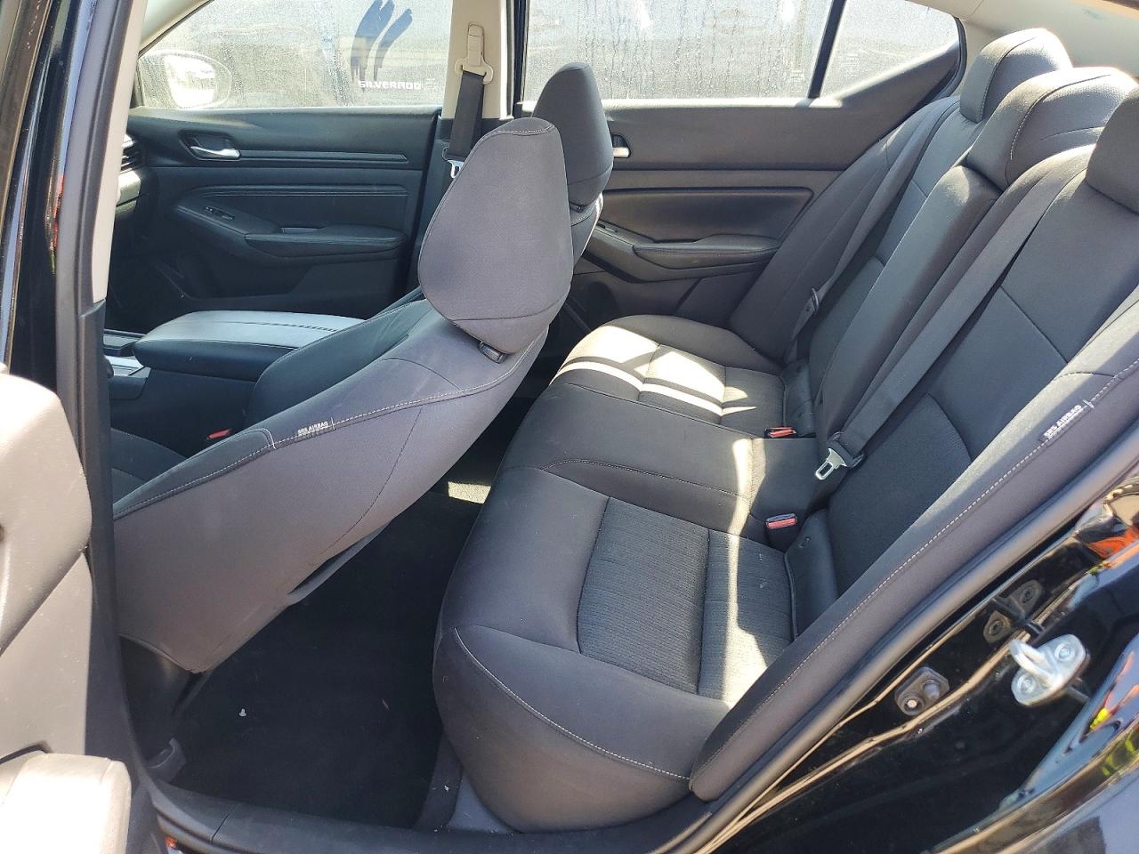 Nissan Altima S