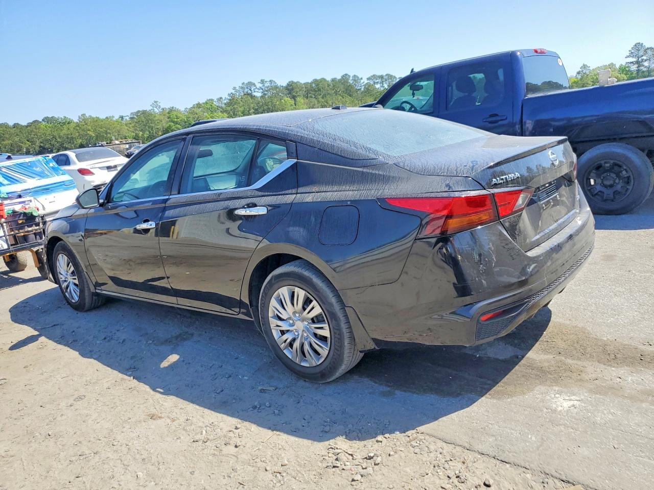 Nissan Altima S