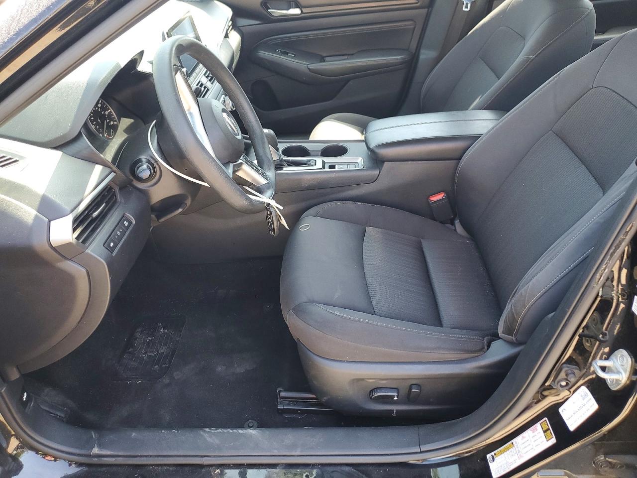 Nissan Altima S