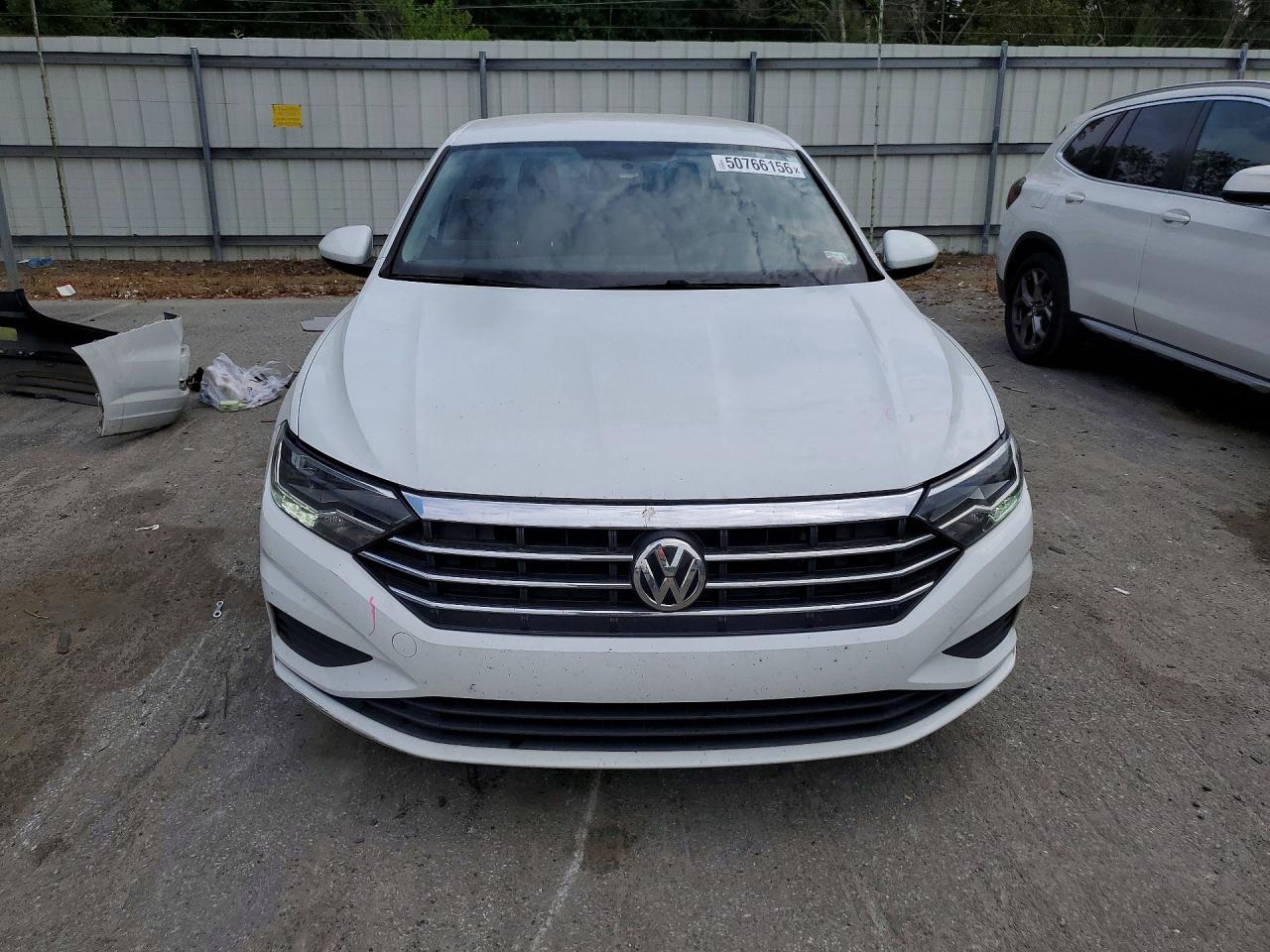 Volkswagen Jetta S