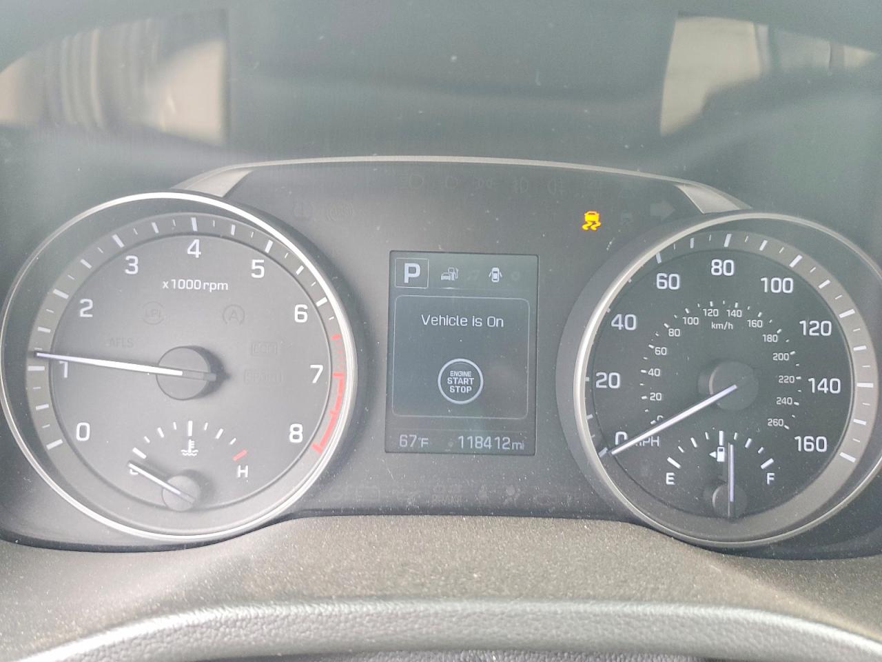 Hyundai ELANTRA Value Edition