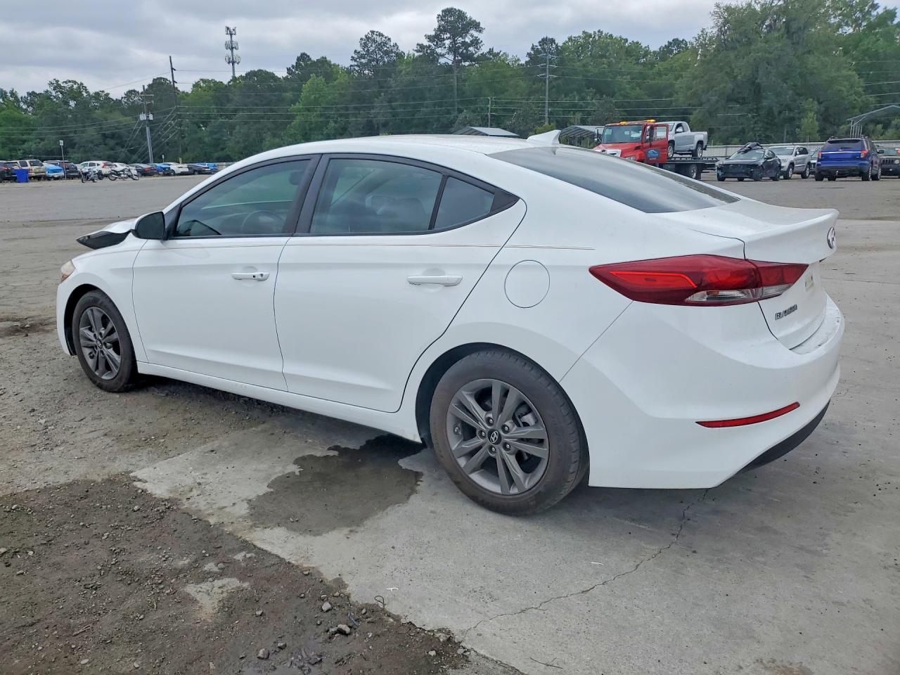 Hyundai ELANTRA Value Edition