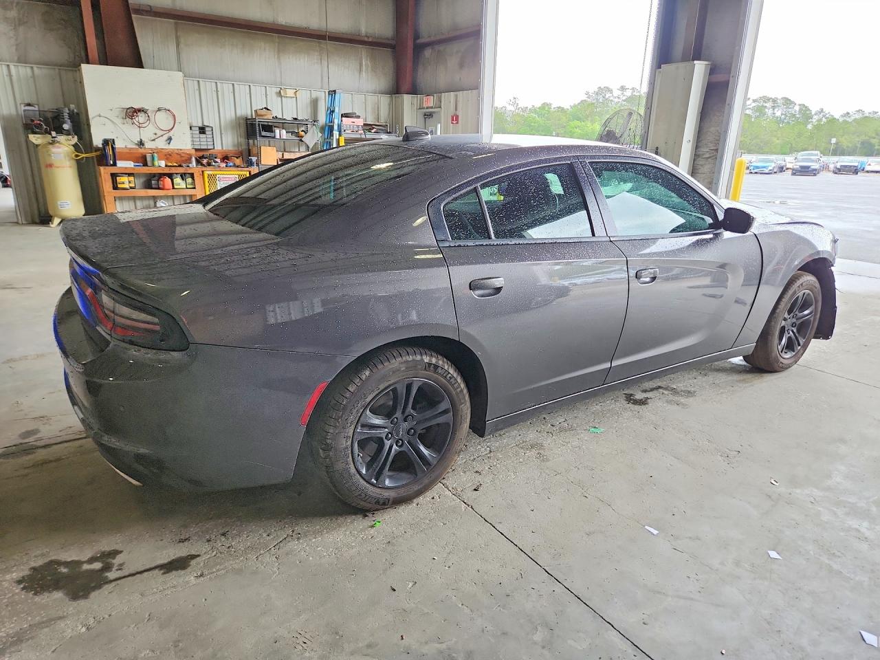 Dodge Charger Sxt