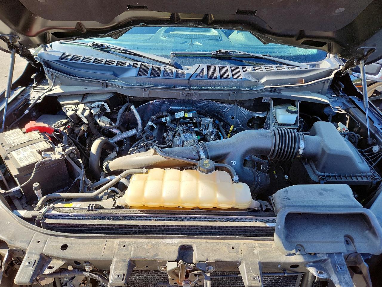 Ford F-150 Super Cab