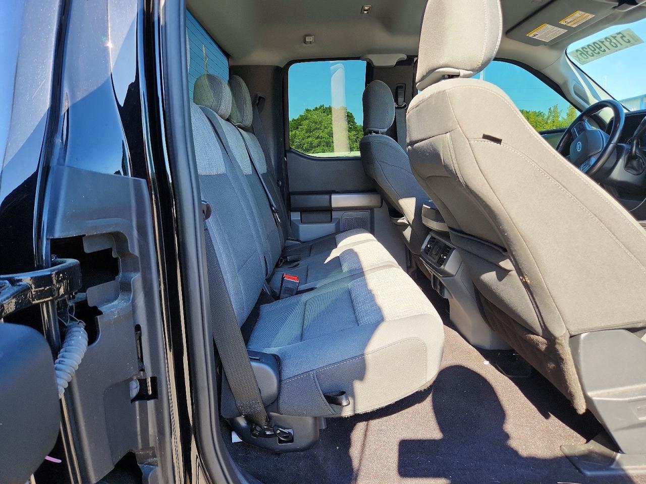 Ford F-150 Super Cab