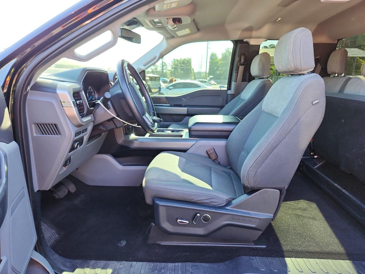 Ford F-150 Super Cab