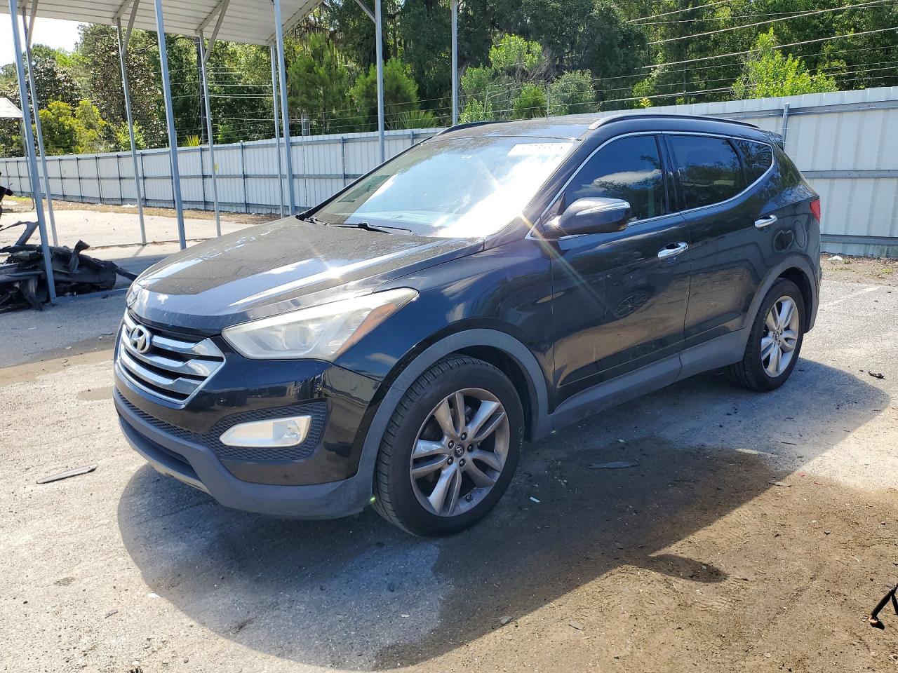 Salvage Hyundai SANTA FE Image